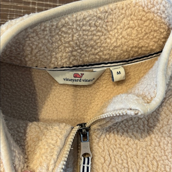 Vineyard Vines Cream Sherpa Vest - Picture 2 of 6